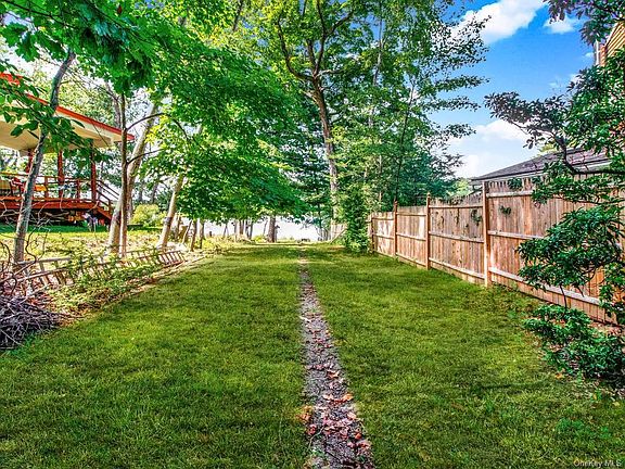 5th image of 3216 Lakeshore Dr