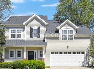 9620 Forest Path Dr, Charlotte, NC 28269
