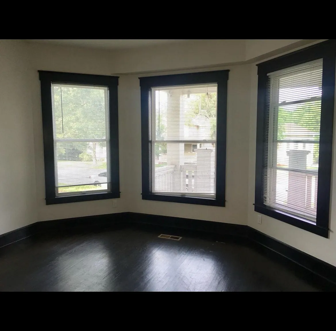 1325 Tennessee St — Photo 3