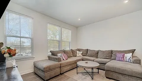 532 Billingsley Rd — Photo 17