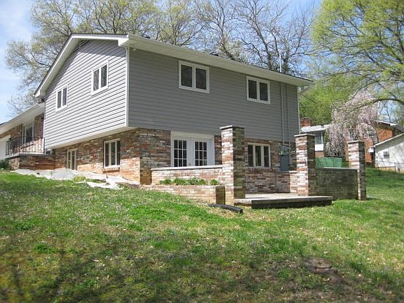 2nd image of 4317 Larigo Dr