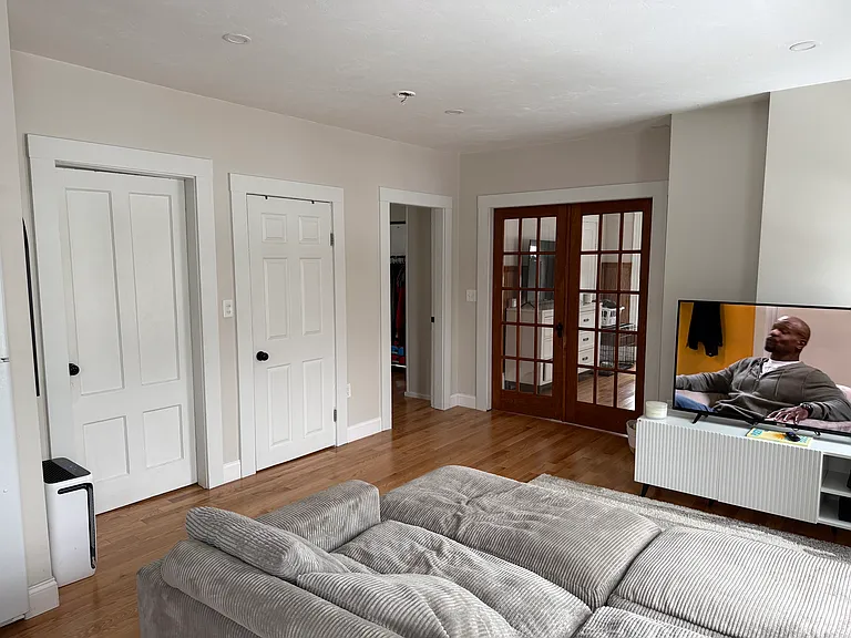 270 Hilldale Ave #2 — Photo 10