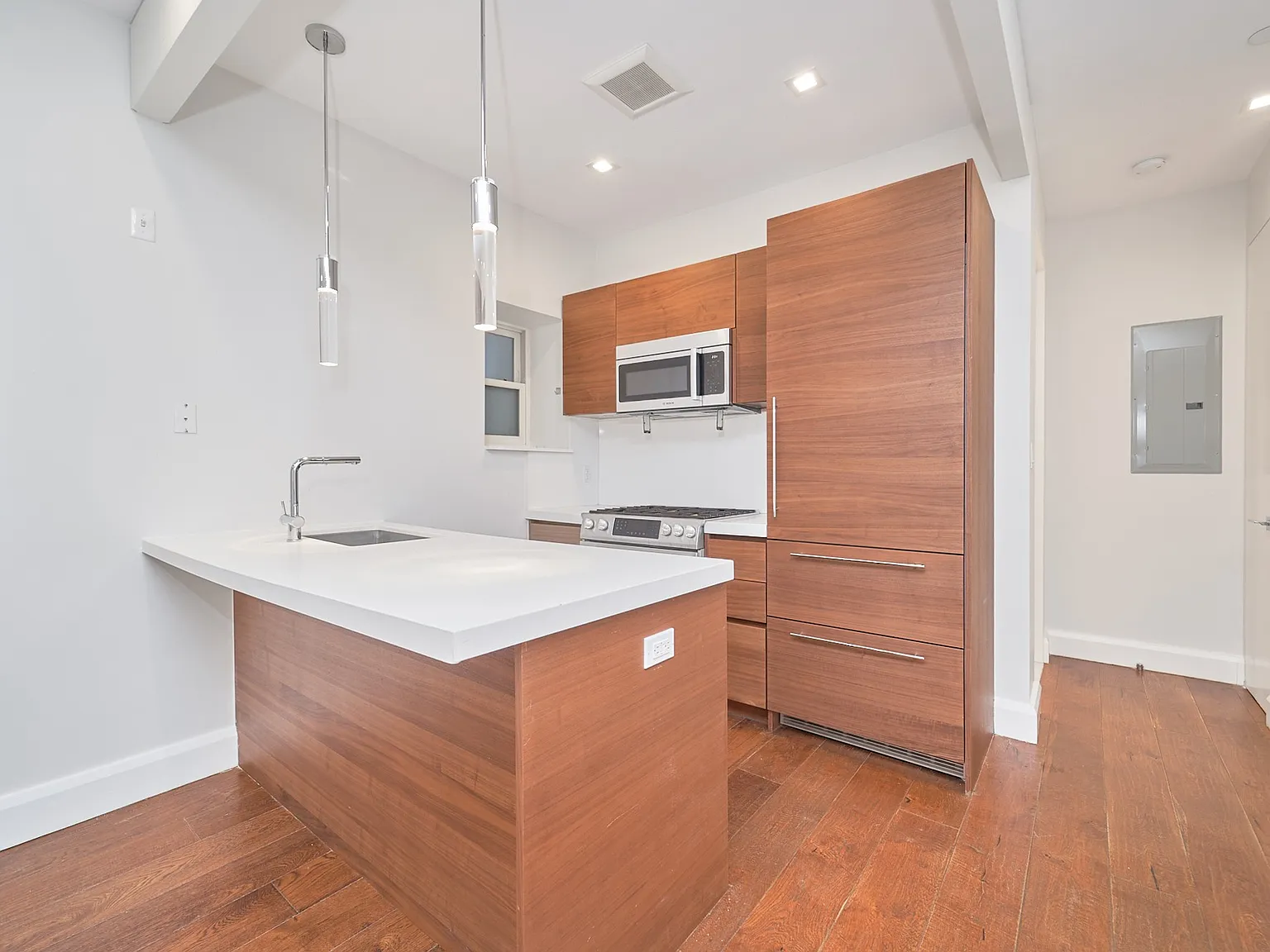 92 Morningside Avenue — Photo 2