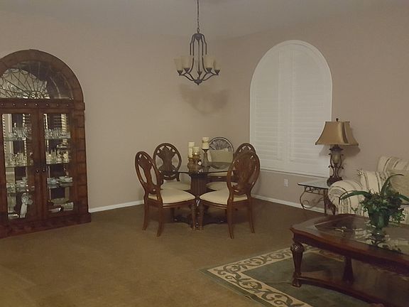 Formal living/dining