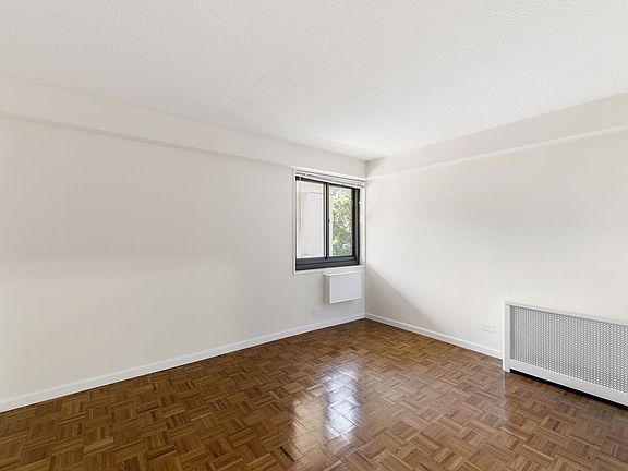 3rd image of 175 W 87th St APT 16C