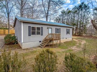 120 Eastwood Ave, Swannanoa, NC 28778