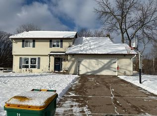 650 Nightingale Blvd, Stillwater, MN 55082