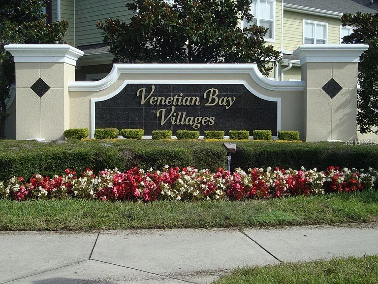 4015 Venetian Bay Dr #103 — Photo 2