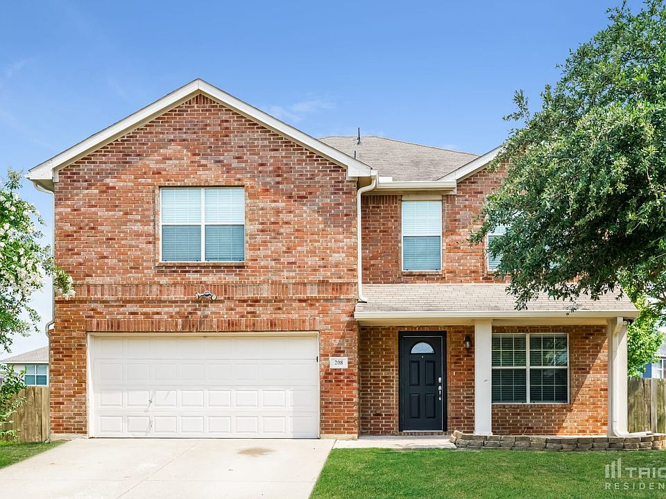 1st image of 208 Christie Ln