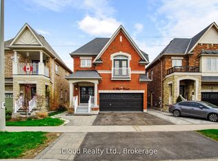 6 Mount Pleasant Ave, Whitby, ON L1N 0C8