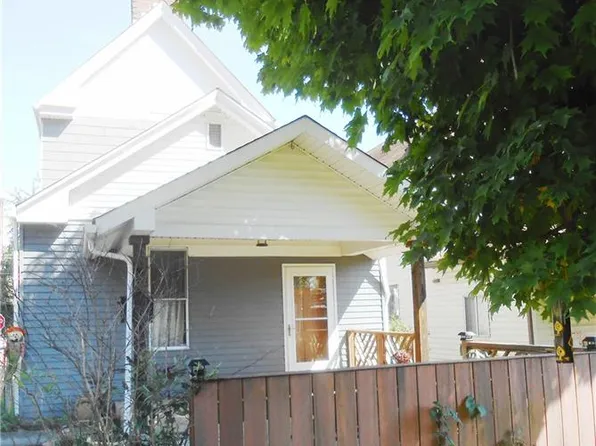 137 N 4th St, Clairton, PA 15025