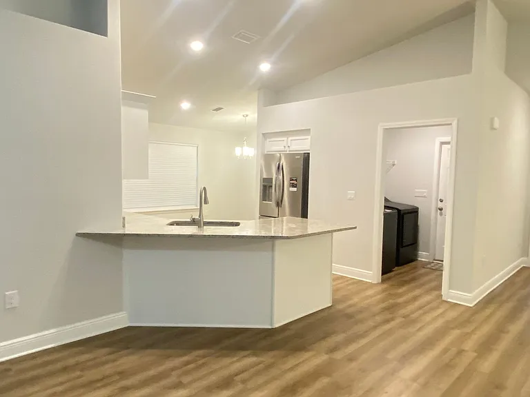 12139 Emerald Heights Ln — Photo 35