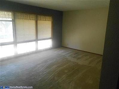 4th image of 810 N 59th St