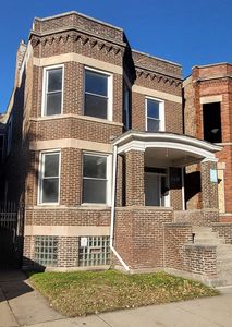 6816 S Champlain Ave, Chicago, IL, 60637