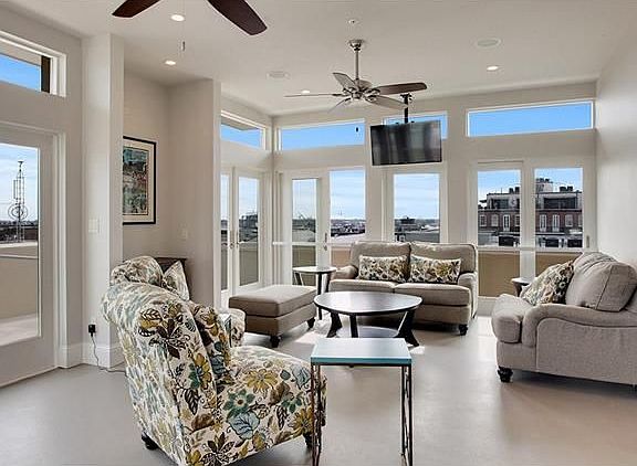 4th image of 528 Bienville St APT 3A