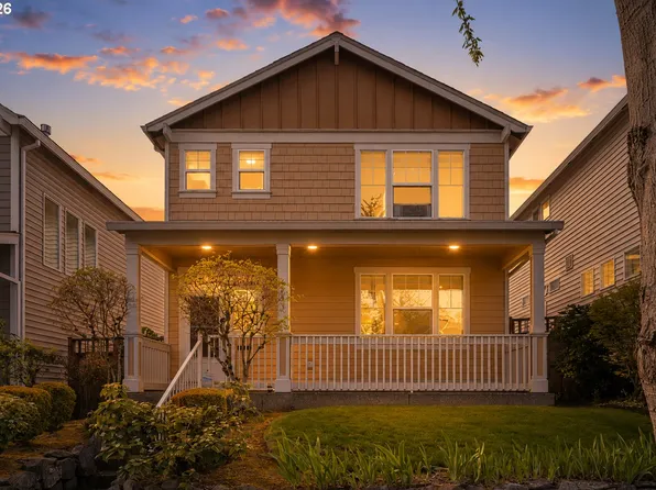 1551 NE 103rd Ave, Hillsboro, OR 97006
