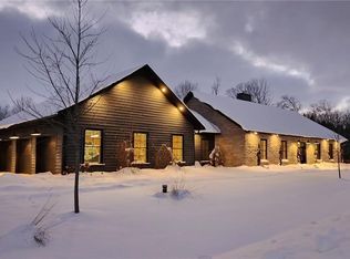 141 Ruth Anne Pl, Mapleton, ON N0G2K0