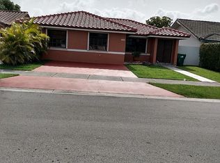 5820 SW 149th Ave, Miami, FL 33193