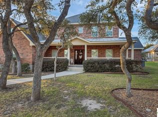 2611 Kangaroo Ct, New Braunfels, TX 78132