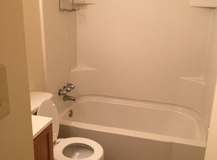 133 N Murray Hill Rd APT 1H, New Rome, OH 43228