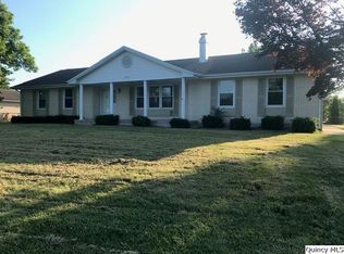 2300 S 12th St, Quincy, IL 62305