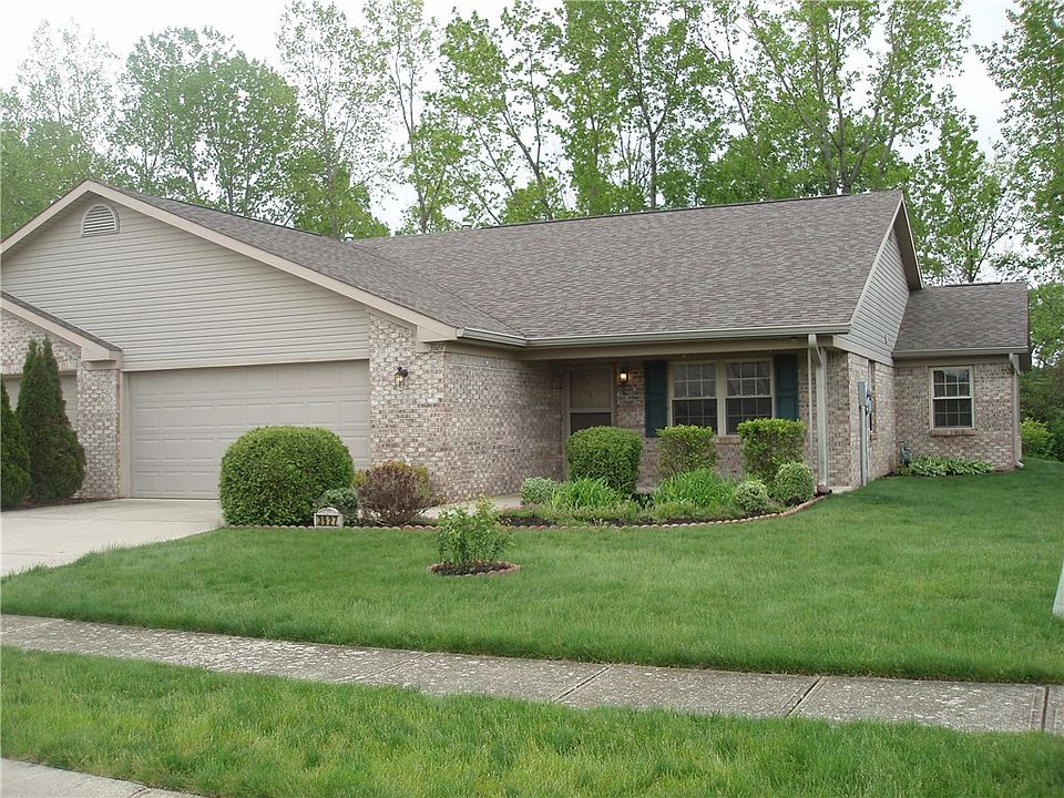 1st image of 3927 Oak Trail Dr