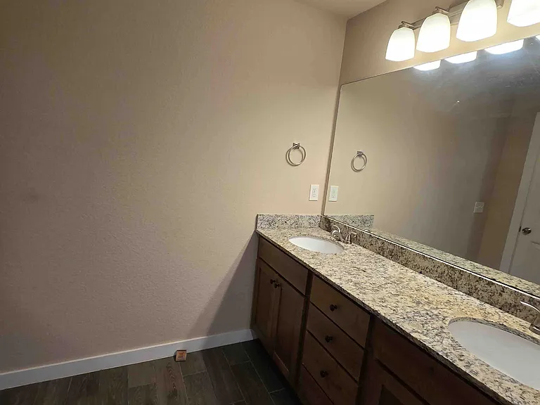 431 Red Robin St #431 — Photo 21