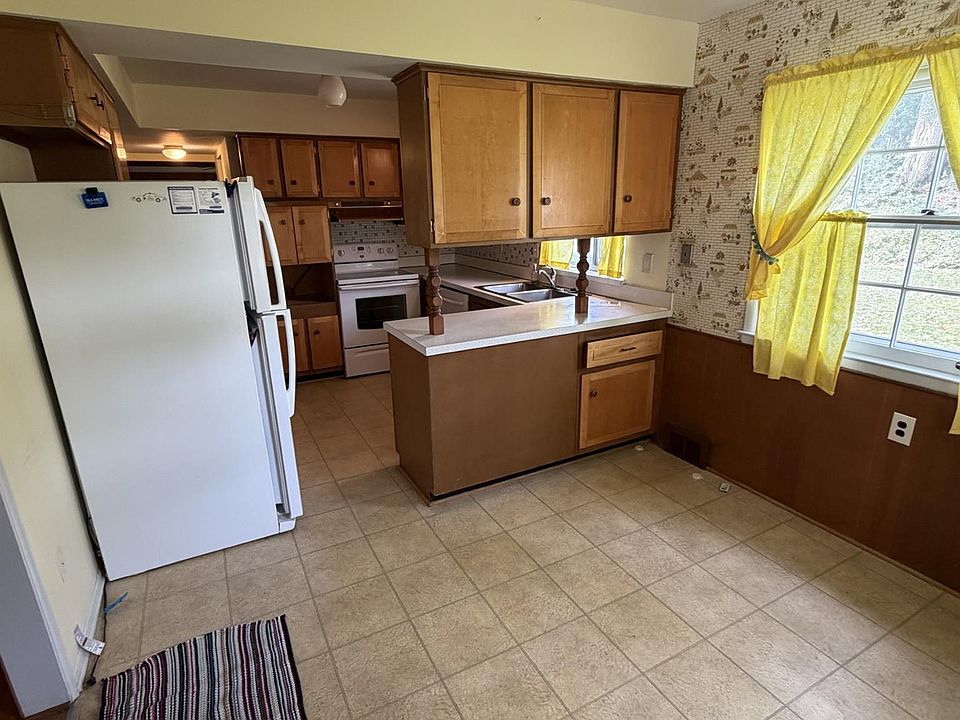 1302 Fairway Dr, photo 14
