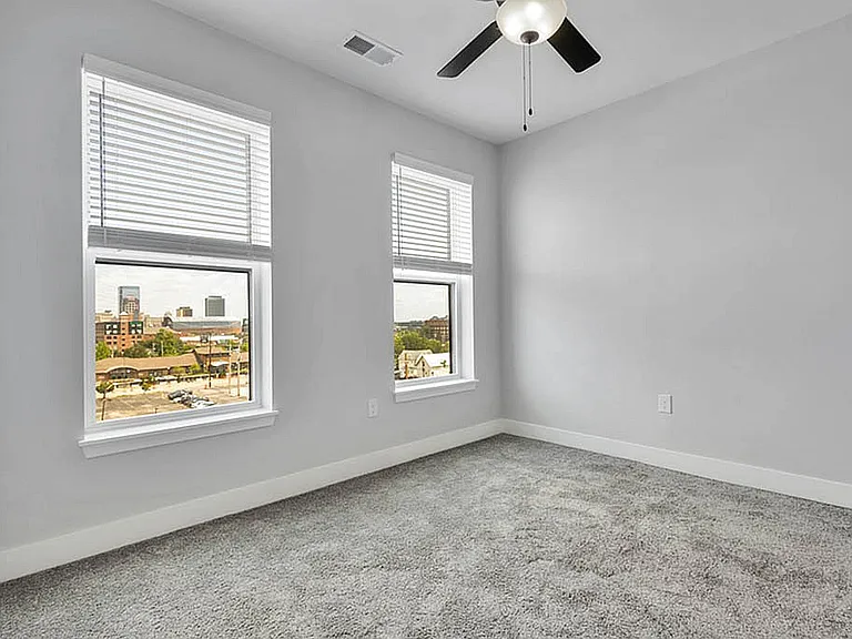 Bright & Spacious Bedroom