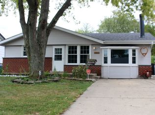 12843 E Playfield Dr, Crestwood, IL 60445