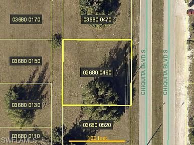 2nd image of 300 Chiquita Blvd S