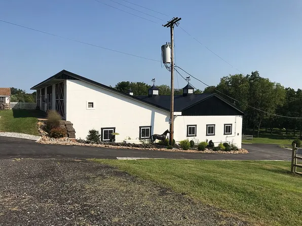 740 Rosedale Rd, Kennett Square, PA 19348