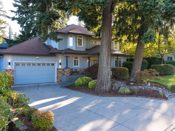 19901 SE 5th Way, Camas, WA 98607