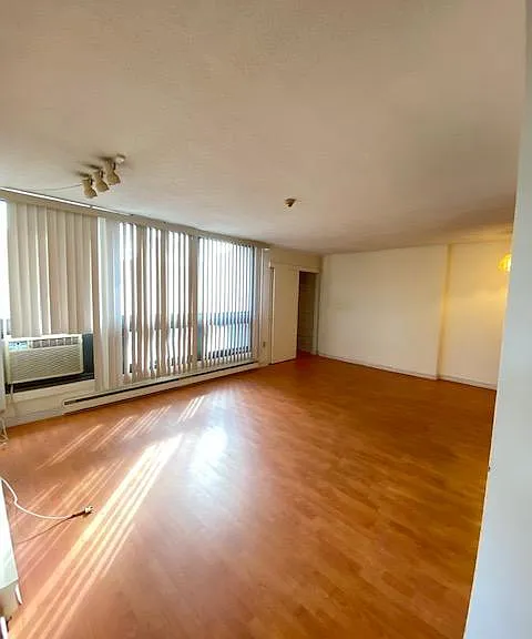 45 Trowbridge St #2A — Photo 1