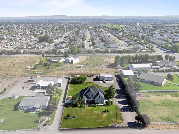 5832 Overton Rd, Pasco, WA 99301