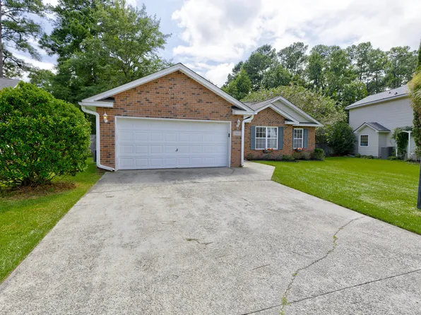 1011 Cobblestone Blvd, Summerville, SC 29486