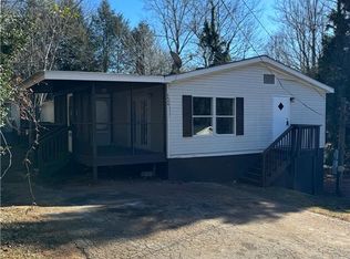 5428 Crystal Lake Dr, Gainesville, GA 30506