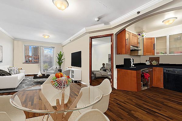 1st image of 10210 Queens Blvd APT 402