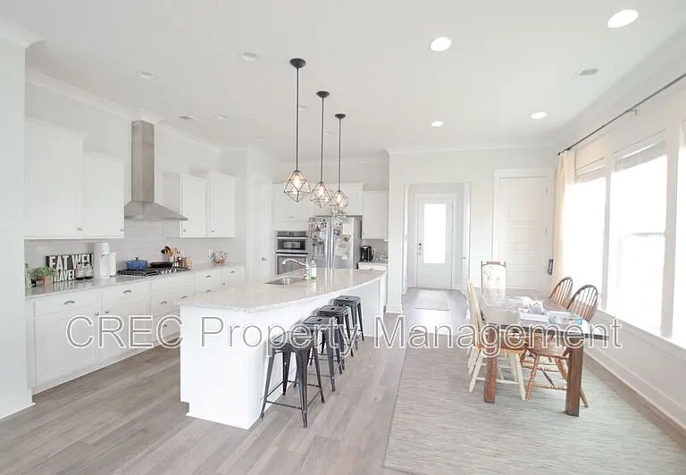 4507 Finn Blvd — Photo 3