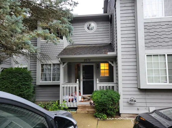 2672 Packard Rd, Ann Arbor, MI 48104