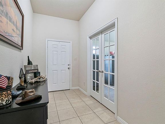 4th image of 10002 Blissfull Valley Ln