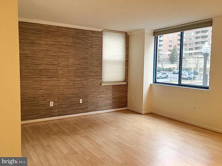 3830 9th St N #103W — Photo 7