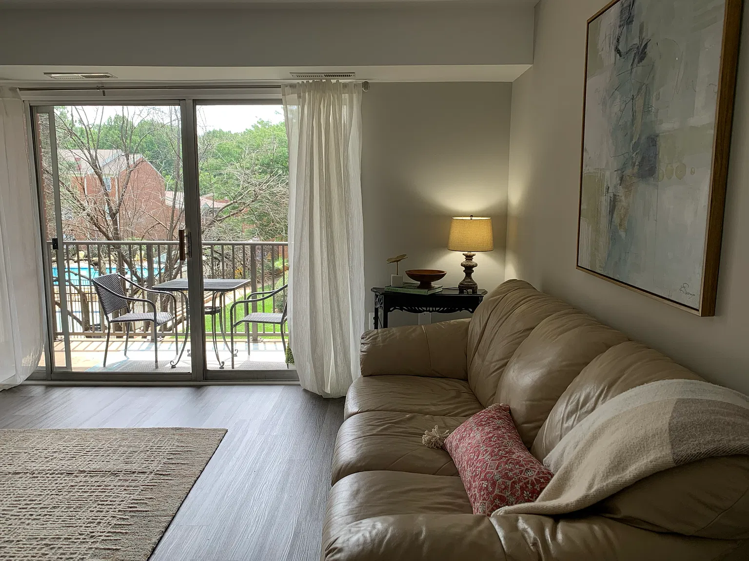 2 bed, 997 sqft, $2,195 — Photo 4