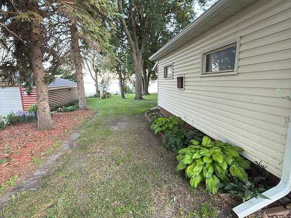5th image of 12103 Pelican Heights Rd