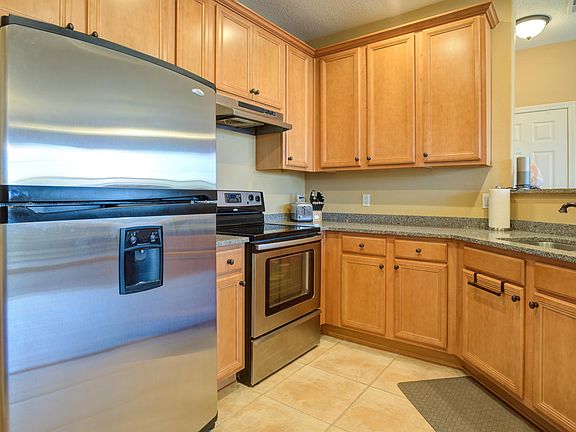 5th image of 601 Menaul Blvd NW #2102