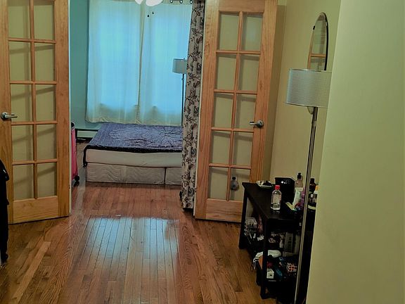 2nd image of 7 Skillman Ave APT 1R