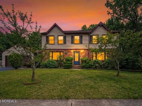 178 Mountain View Drive, Lakewood, NJ 08701