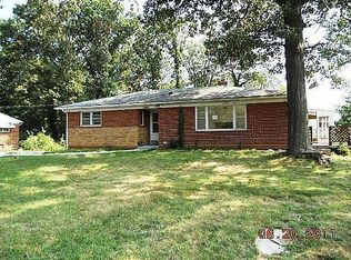 8805 Cortland Ln, Glenn Dale, MD 20706