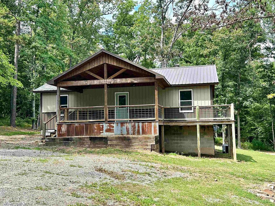 1st image of 245 Coondog Ln