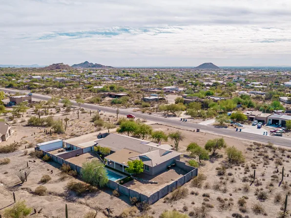 8052 E MCDOWELL Road, Mesa, AZ 85207